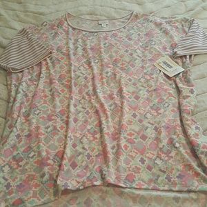 NWT LuLaRoe Irma Tunic (2XL)